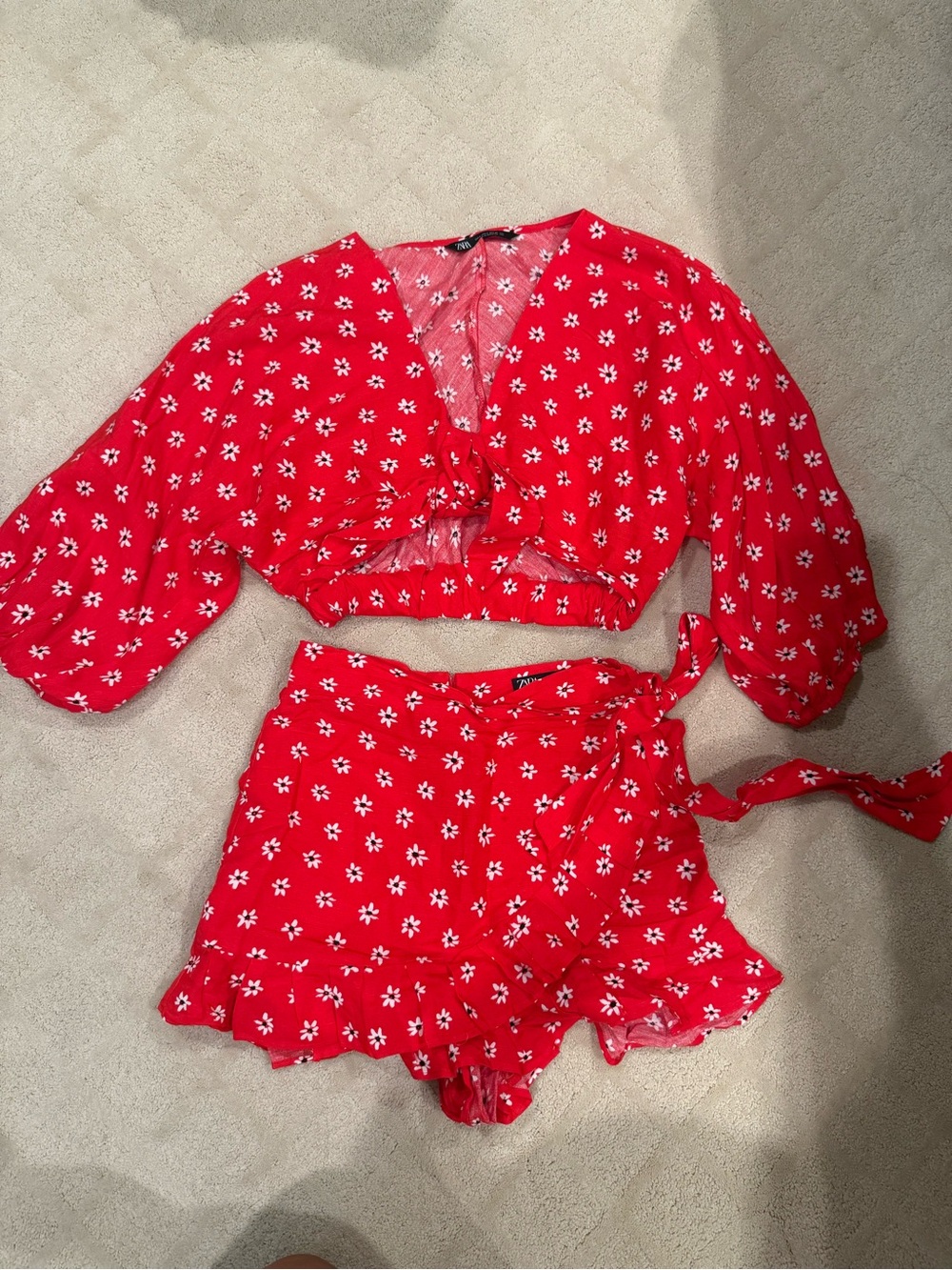 Zara Set - Picture 4 of 6